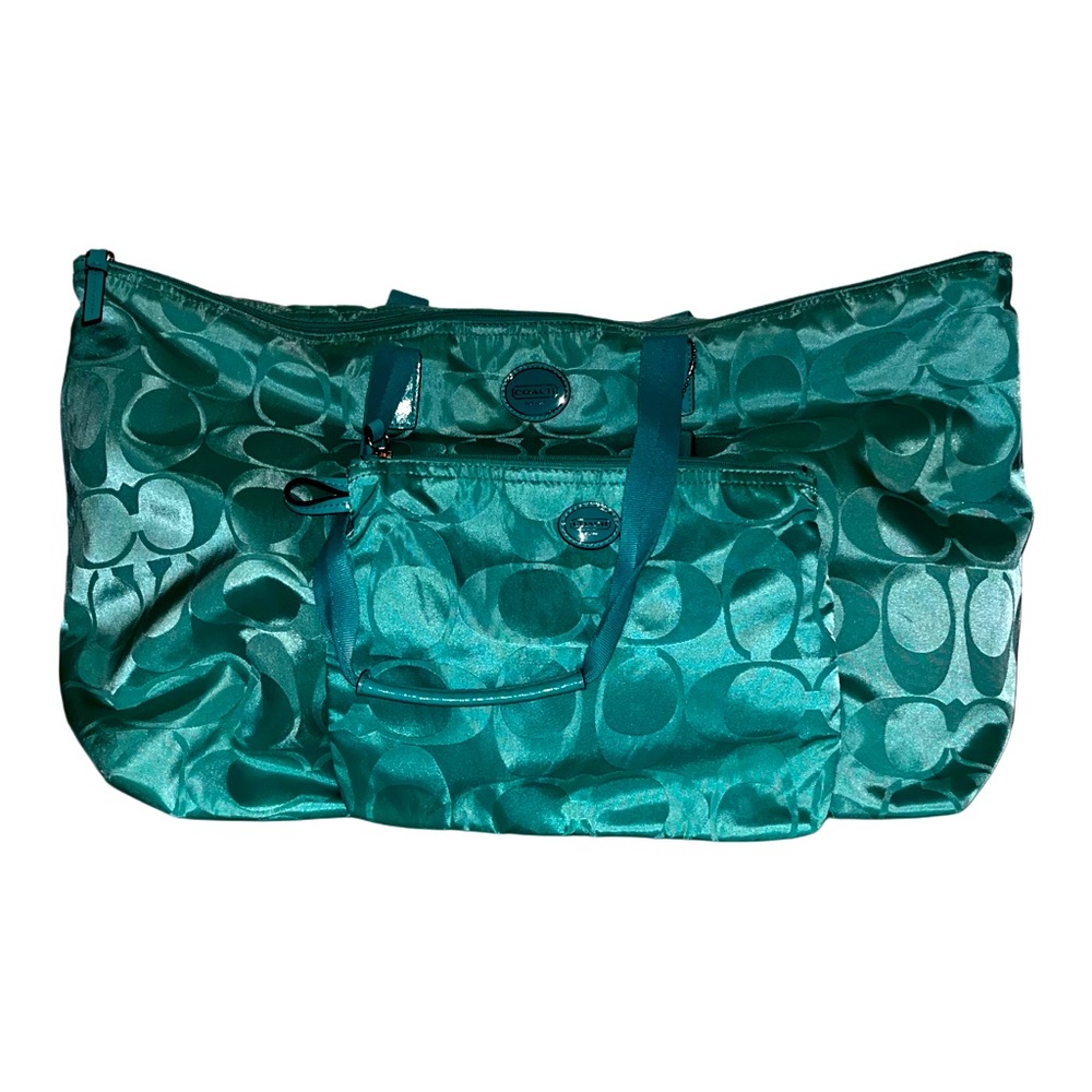 NWOT Coach Aqua Tote Weekender Bag with Detachable Cosmetic Bag
